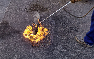 Sutton Benger flat roofing repairs